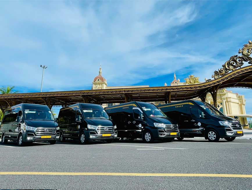 Thuê Xe 16 Chỗ Đi Du Lịch 2 Ngày: Kinh Nghiệm Chọn Xe & Báo Giá Thực Tế
