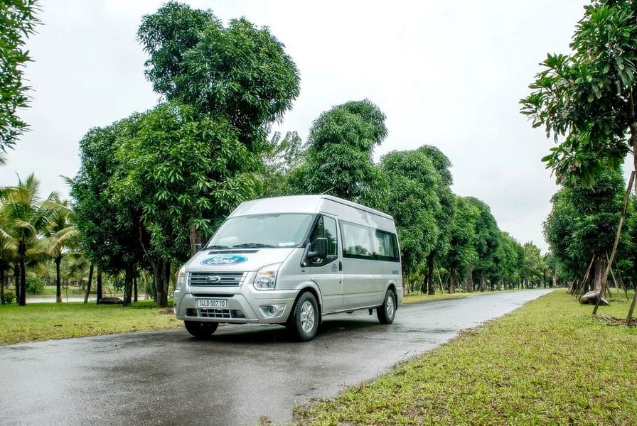Xe 16 chỗ có giúp đoàn đi cùng nhau thuận tiện hơn?