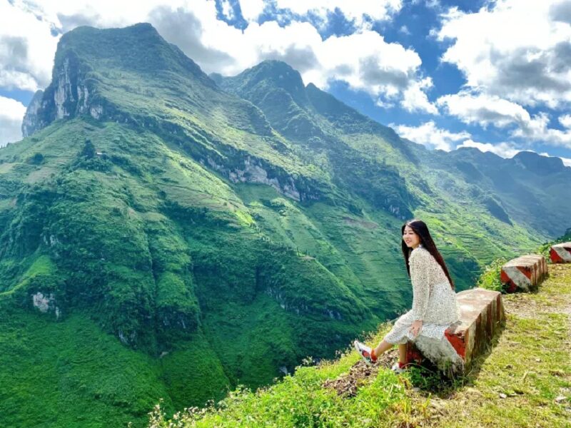 So sánh thực tế: 1 chuyến đi Hà Giang tự túc vs tour trọn gói