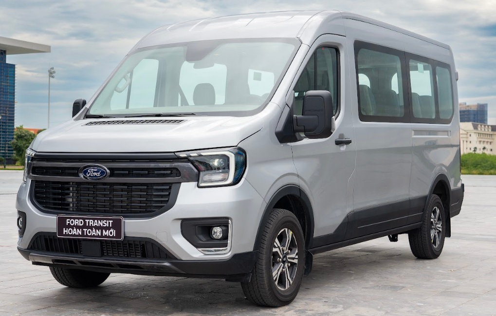 Thuê xe 16 chỗ tại Hà Nội: Bảng giá, kinh nghiệm & cách chọn dịch vụ phù hợp