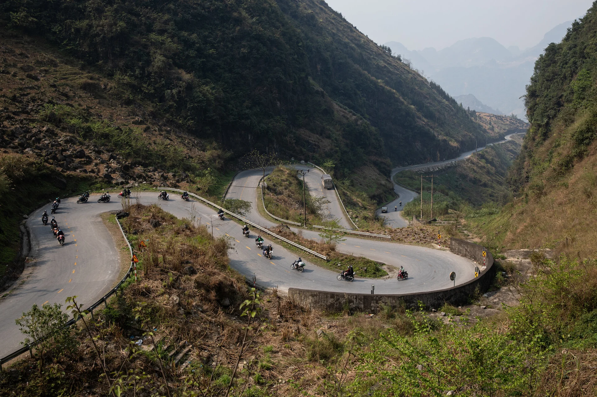 Chi Chí Đi Tour Hà Giang Bằng Xe Máy