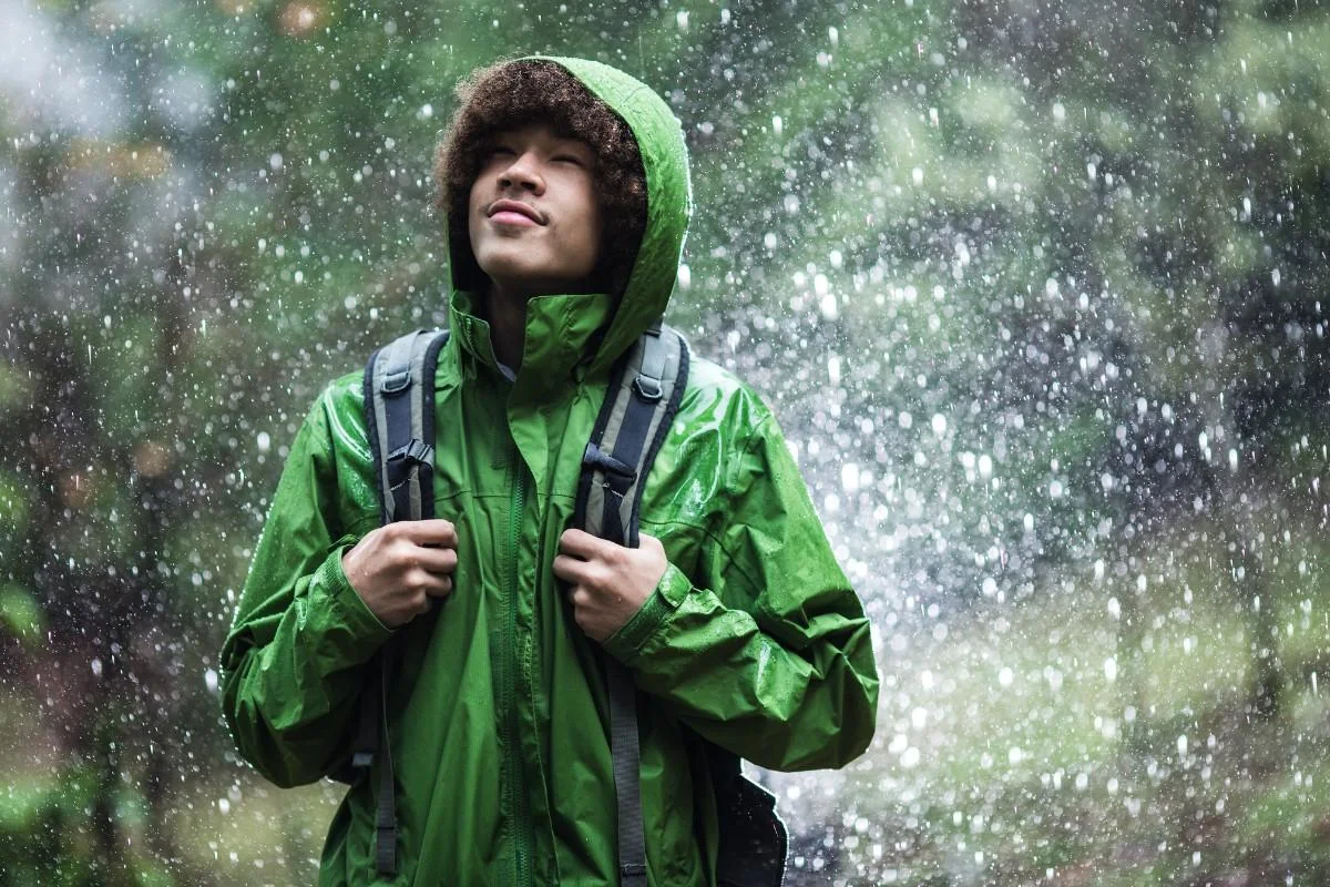 đồ dùng cá nhân đi Hà Giang mùa mưa balo chống nước