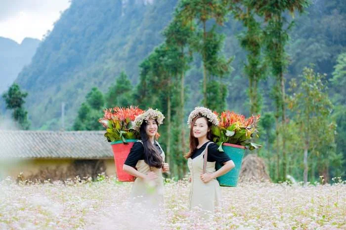 mặc theo lớp khi đi Hà Giang mùa tam giác mạch