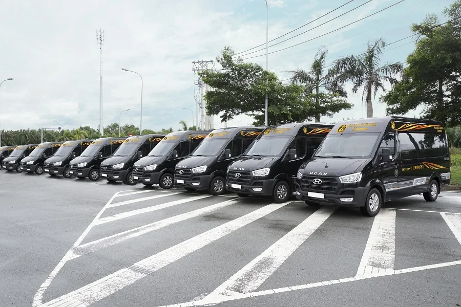 Xe 16 chỗ Hà Nội đi chùa Hương trong ngày