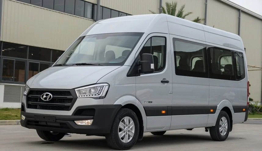Xe 16 chỗ du lịch tại Hà Nội